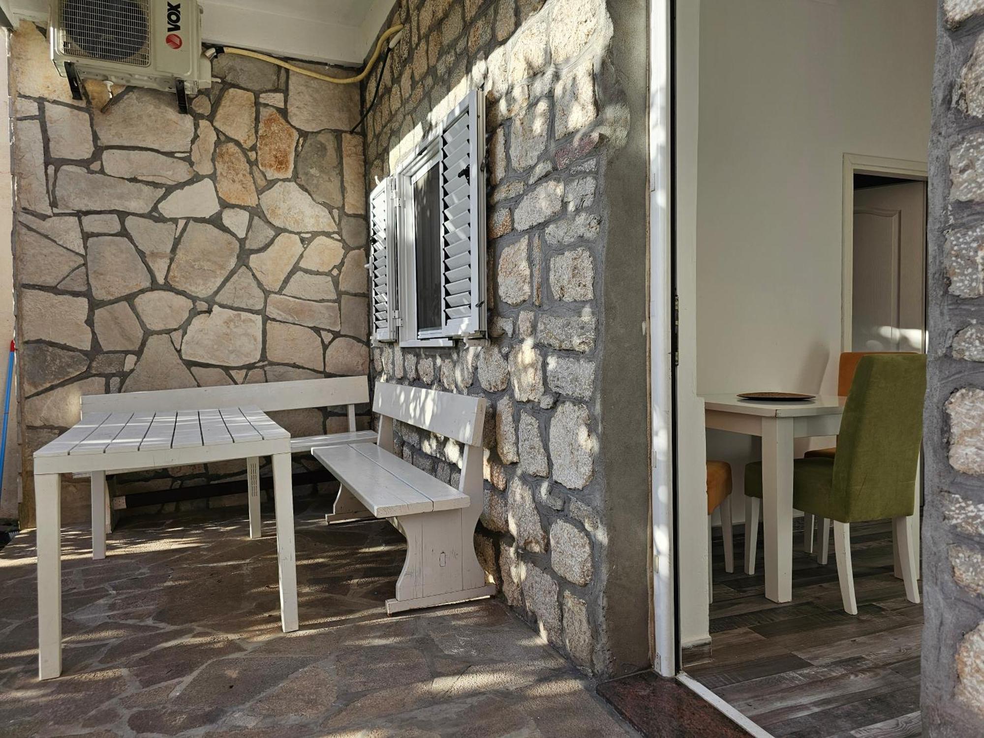 Modern Seaside Escape - Stunning Sea View - Private & Stylish Apartman Kotor Kültér fotó